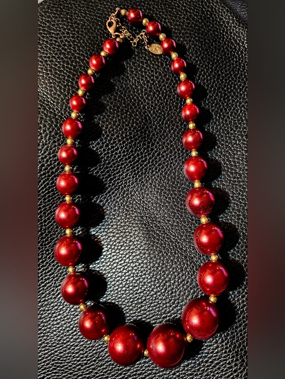 22"Vintage Robert Rose Burgundy Metallic Pearl Graduated Bead Statement Necklace